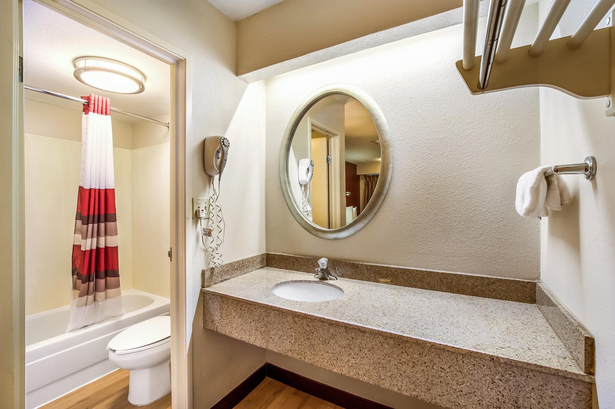 Red Roof Inn Detroit - Plymouth/Canton Extérieur photo