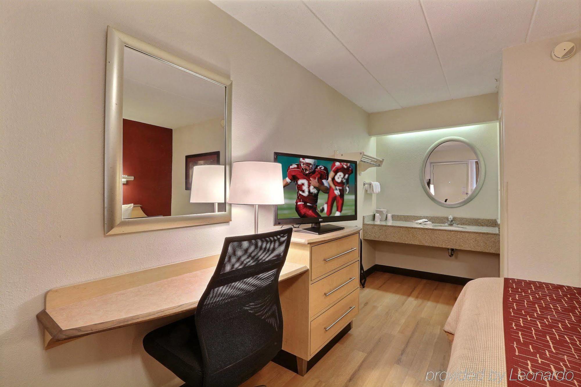 Red Roof Inn Detroit - Plymouth/Canton Extérieur photo