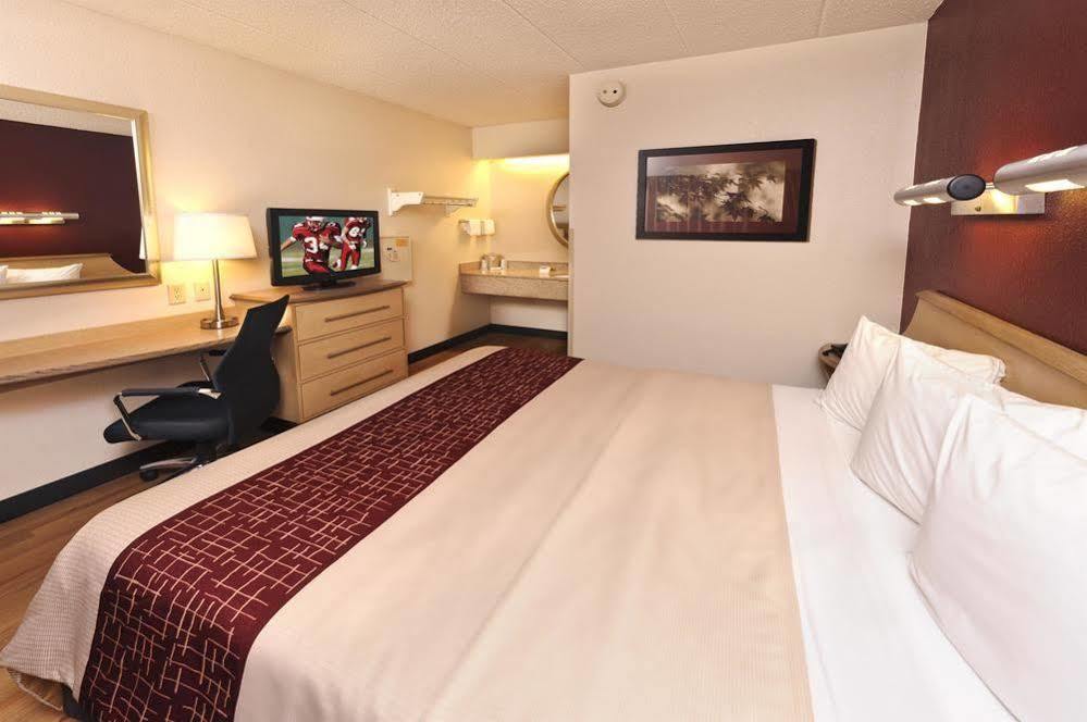 Red Roof Inn Detroit - Plymouth/Canton Extérieur photo